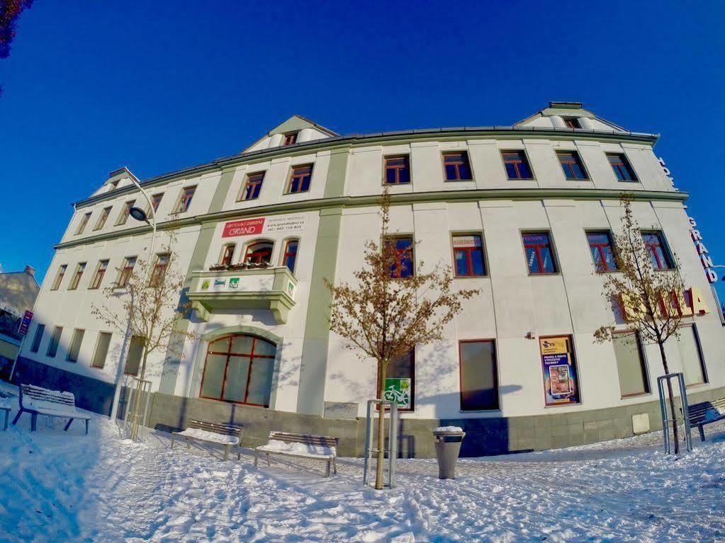 Hotel Grand Tábor Exterior foto